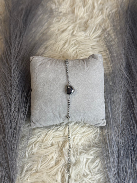 Minimalist Heart Chain Bracelet